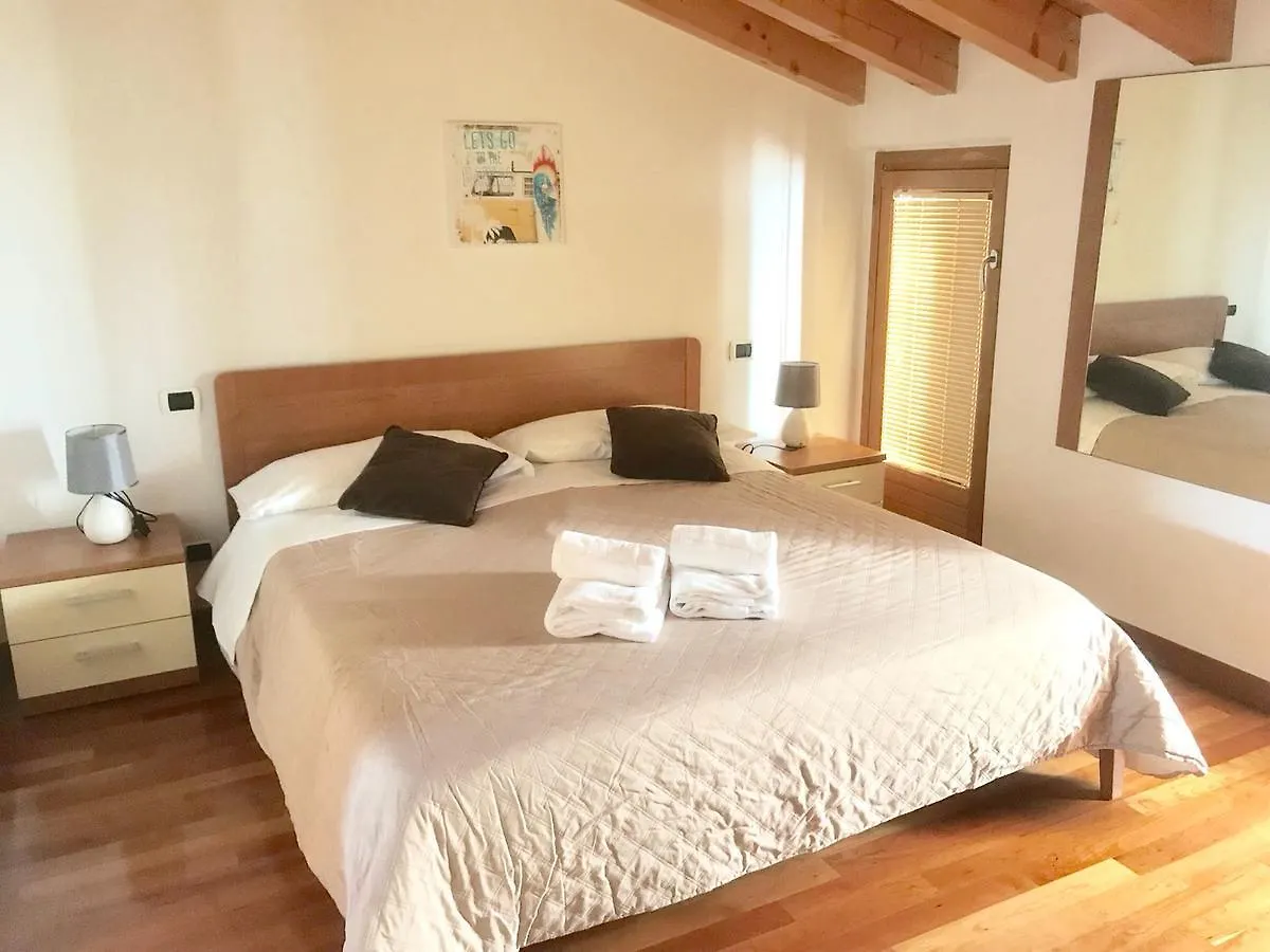 Apartments Tony In Bardolino Italia