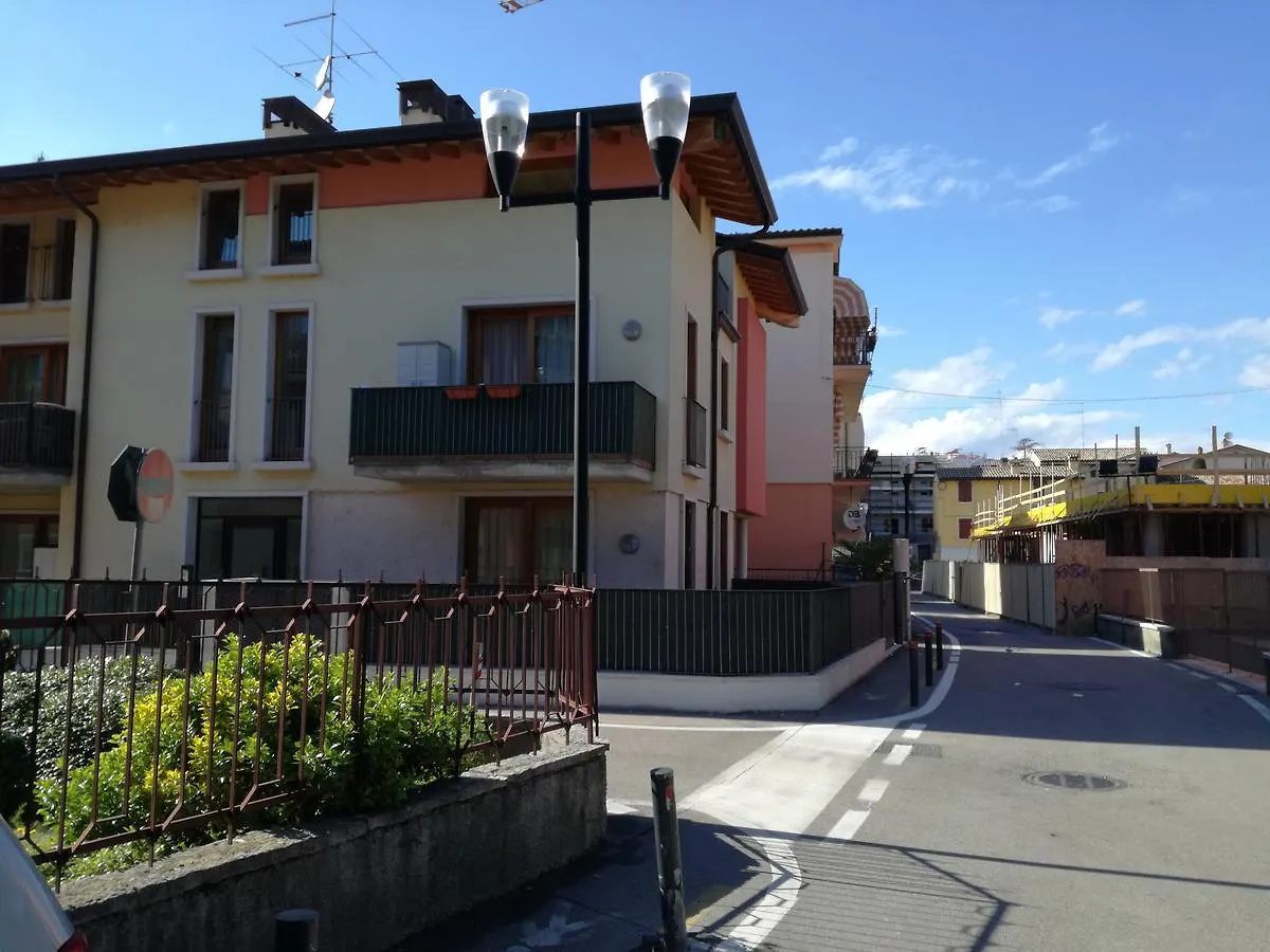 Apartments Tony In Bardolino